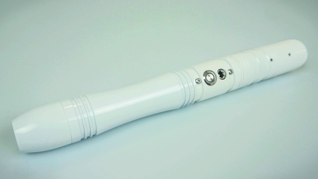 Combat Saber - Model Theta-Padawan Outpost