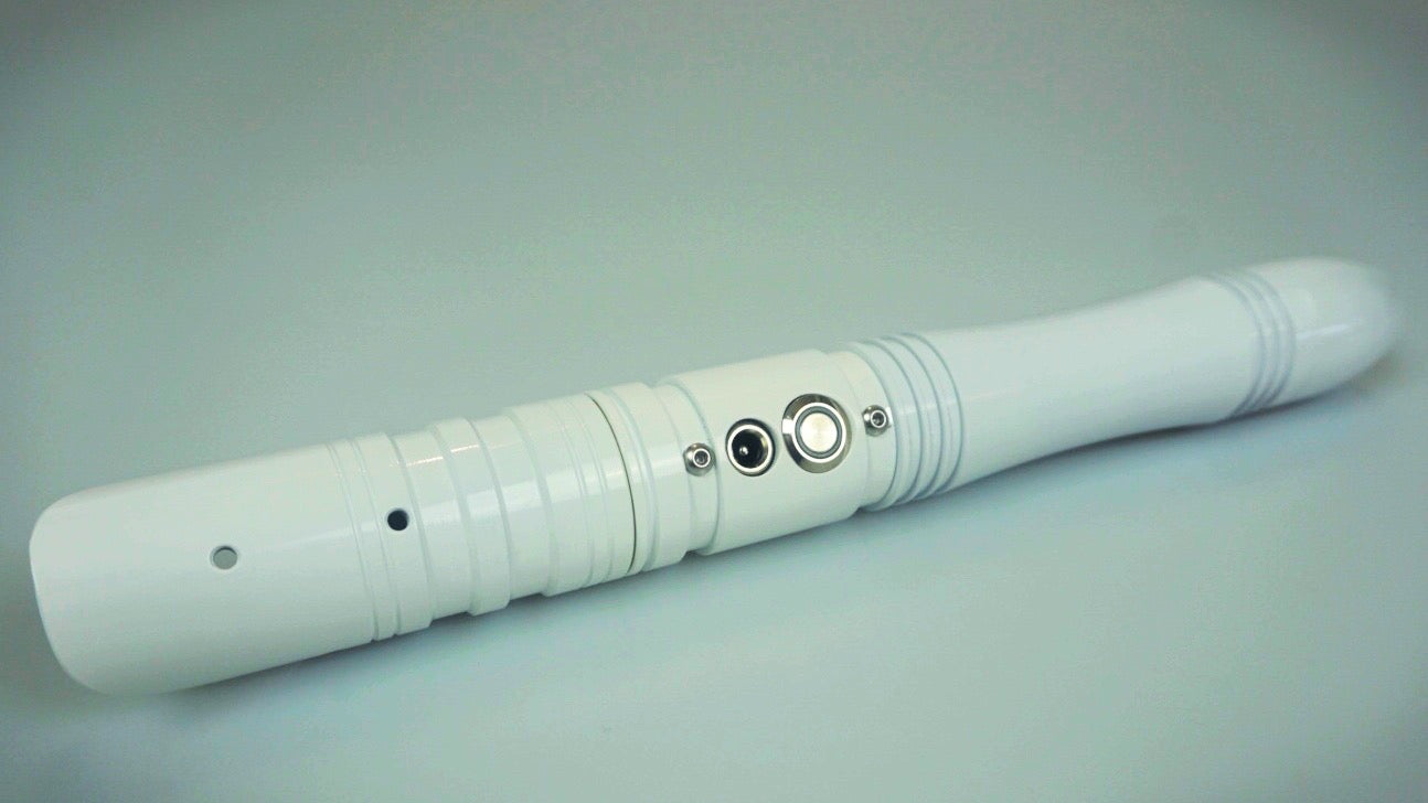 Combat Saber - Model Theta-Padawan Outpost