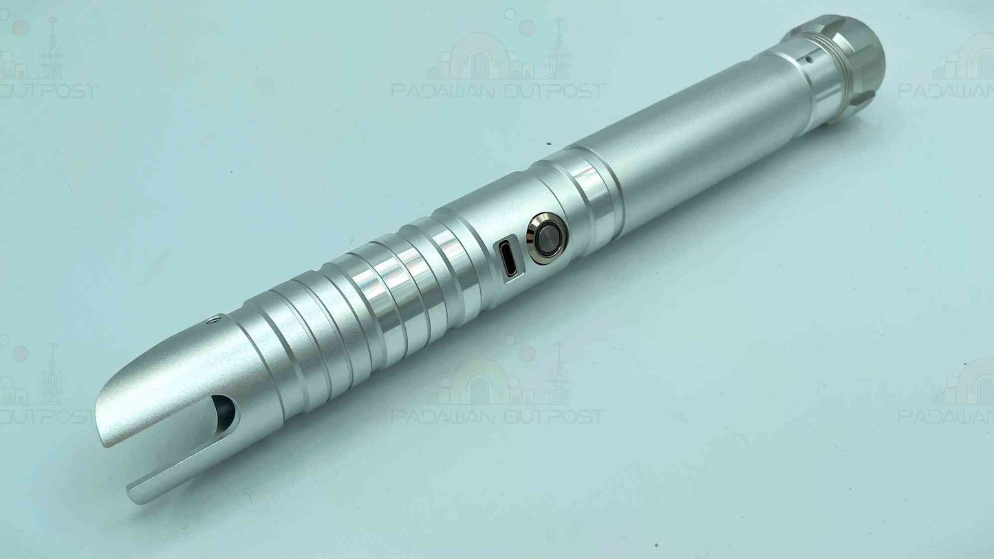 Combat Saber - Model Hunter-Padawan Outpost