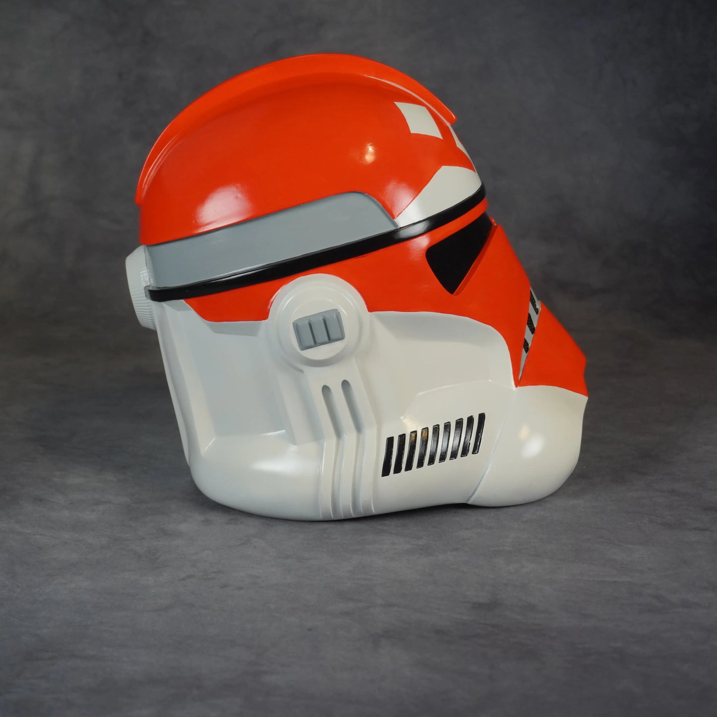 332nd Clone Trooper Wearable Helmet – Ahsoka’s Battalion Phase II 1:1 Wearable Replica