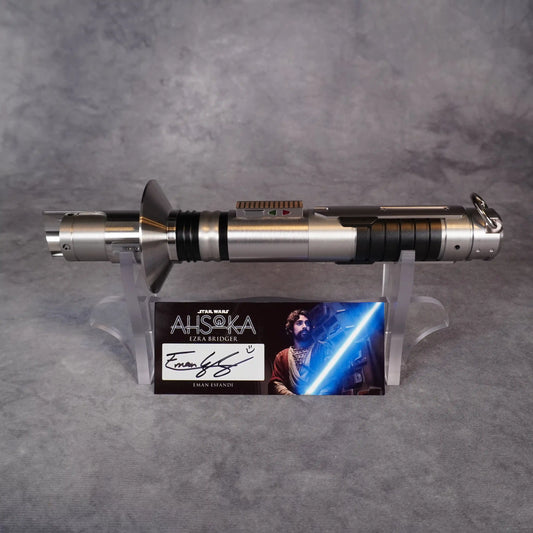 Signature Saber - Model Ezra V3 & Signed Plaque