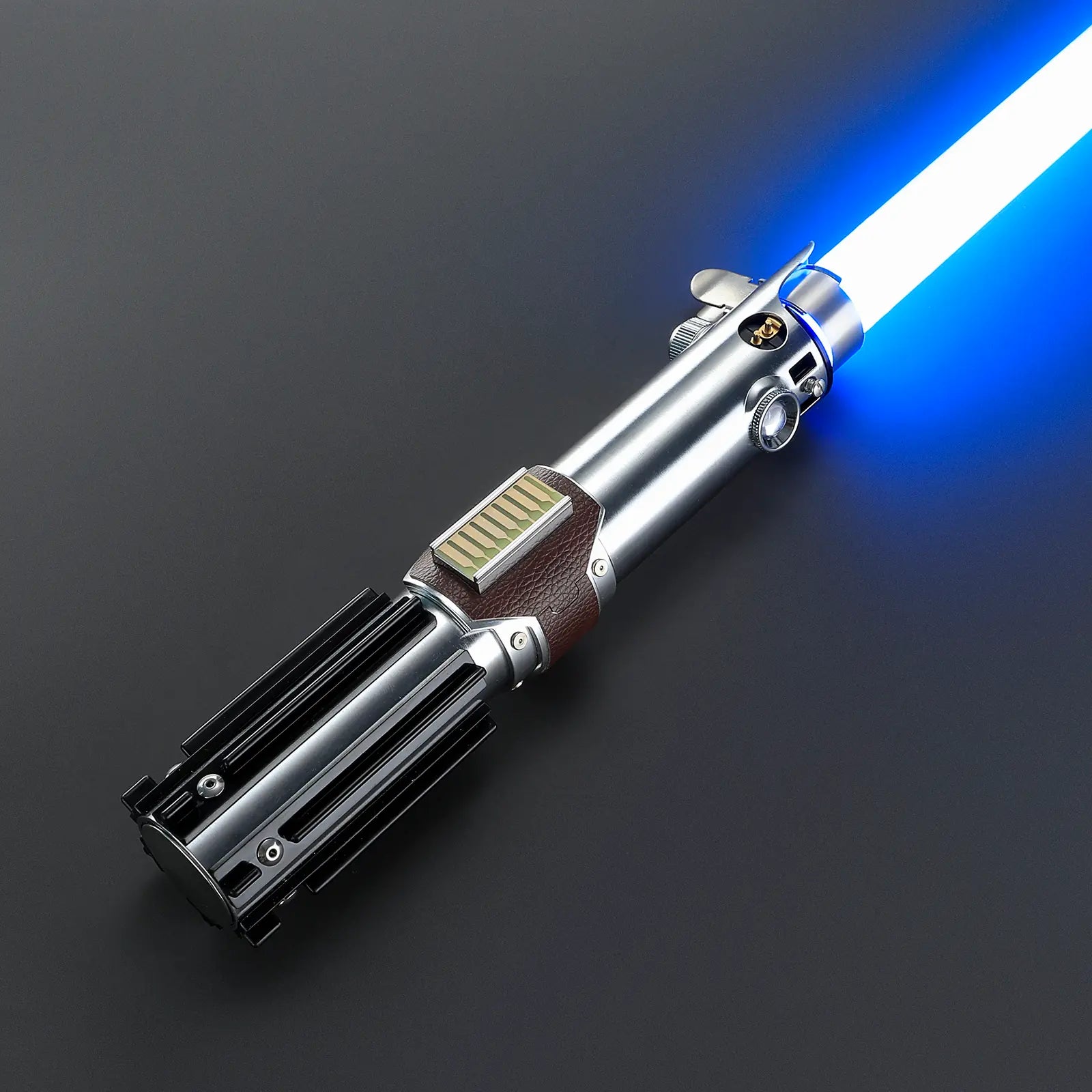 Graflex TROS Lightsaber Rey Skywalker Neopixel Saber Padawan Outpost graflex-tros-lightsaber-rey-skywalker-neopixel-saber-padawan-outpost