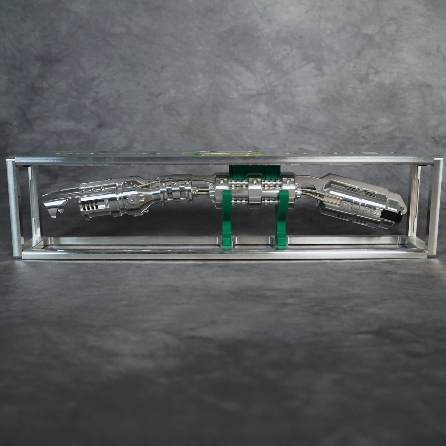 Raffle: Green Mamba Custom Saber