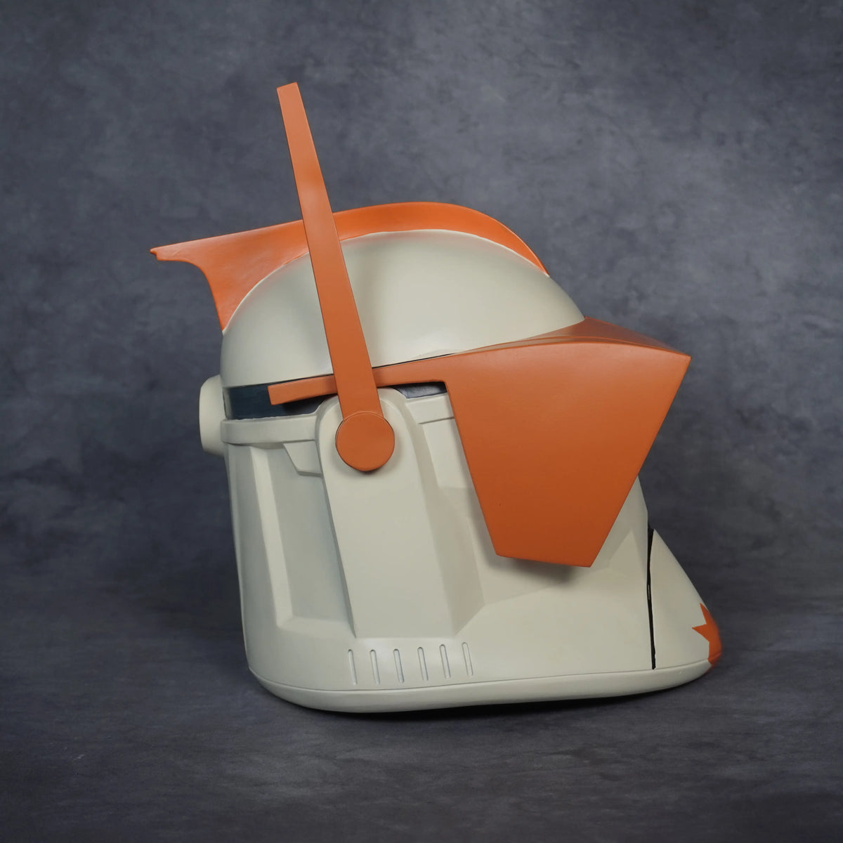 Commander Cody Phase I helmet, right side profile showing the crest and visor plate