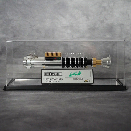 Raffle: Luke Skywalker Return of the Jedi Lightsaber & Signature Plaque Signed by Mark Hamill (+ Display Case & Stand)