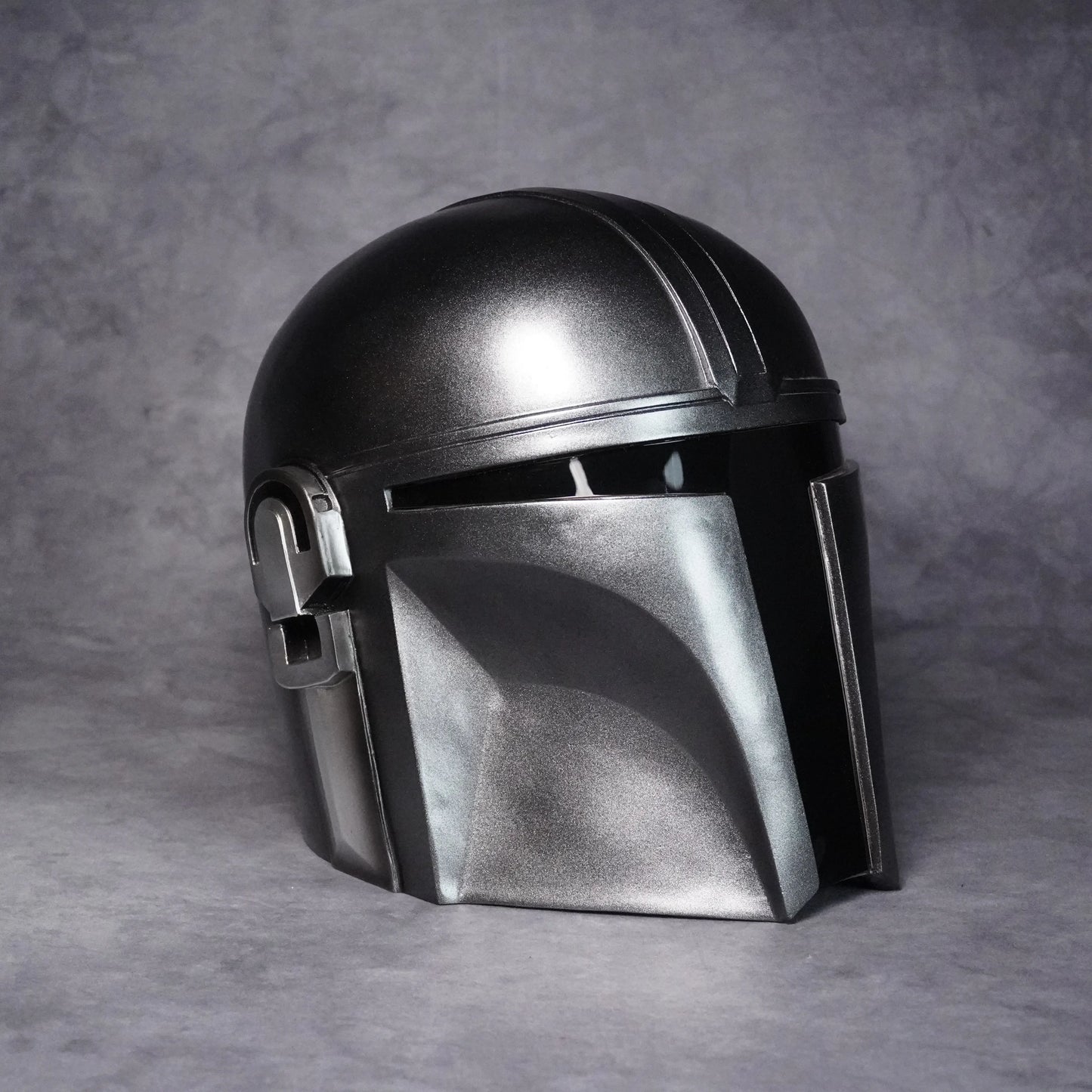 The Mandalorian Beskar Helmet – Din Djarin 1:1 Wearable Replica – Padawan Outpost