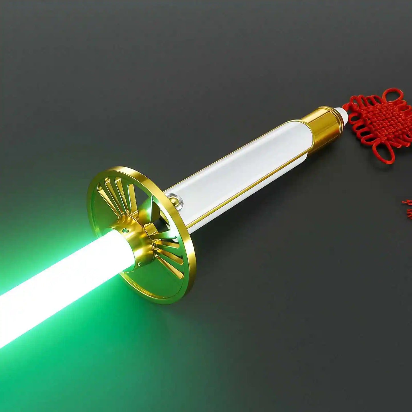 Combat Saber – Model Lily Tora-Asi