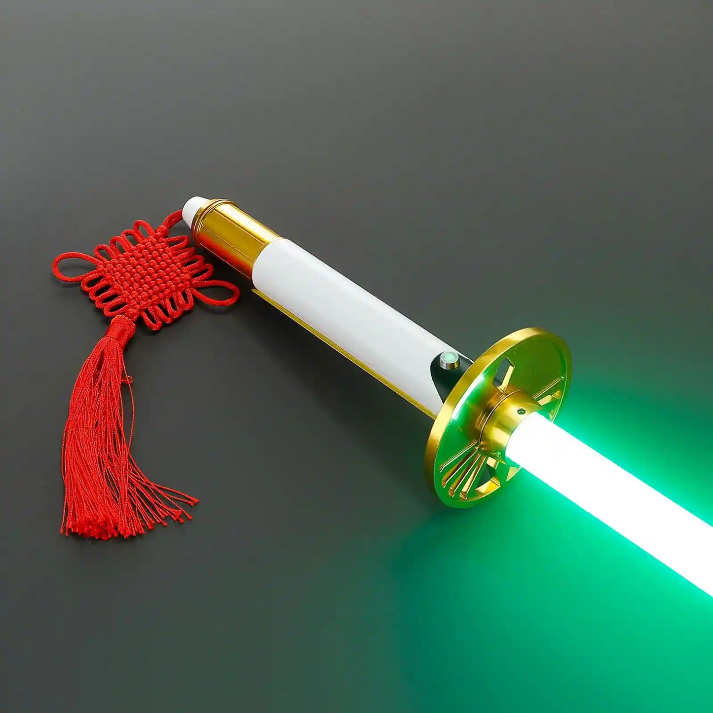 Combat Saber – Model Lily Tora-Asi