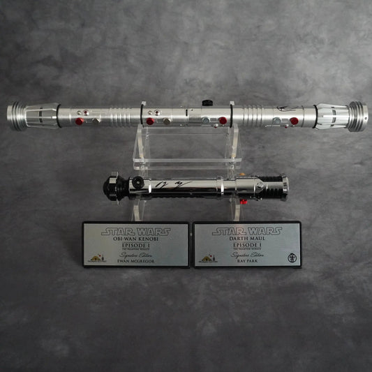 Raffle: Sworn Enemies Vol 1 – Obi-Wan Kenobi Ep1 + Darth Maul Ep 1. Baselit Signed Sabers & Collectors Plaque
